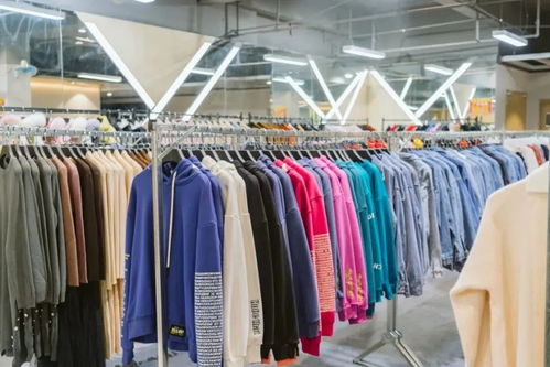 工廠特賣開倉大促 羊絨大衣、羽絨服、毛衣等針紡織品一應俱全